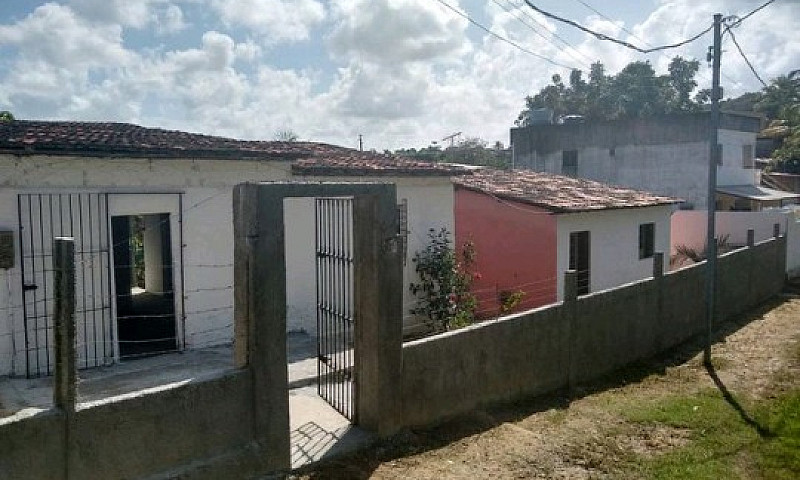 Vendo 2 Casas Em Fra...