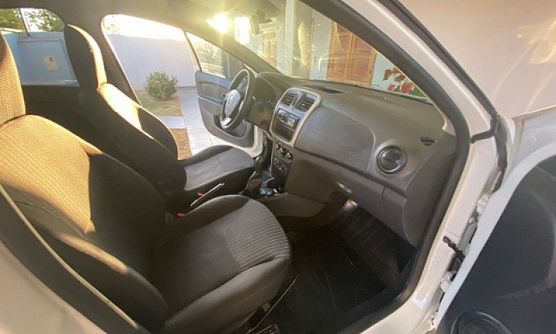 Vendo Renault Sander...