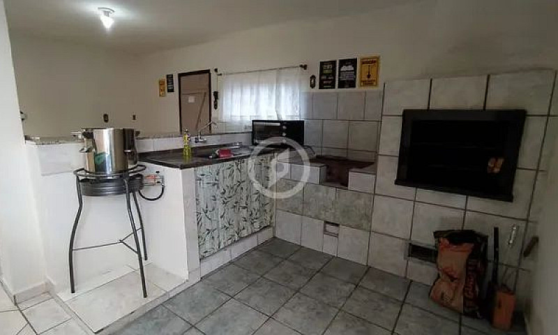 Casa À Venda No Bair...