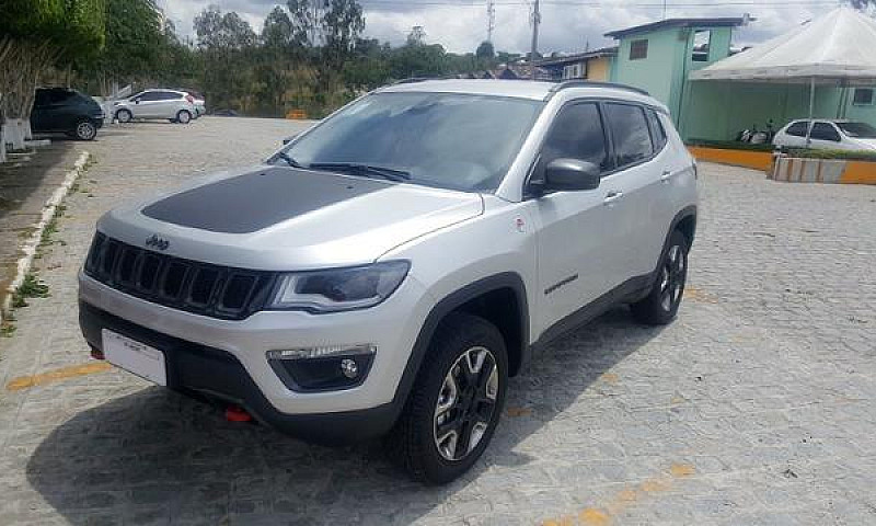 Jeep Compass Trailha...