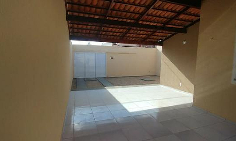 Casas Novas Em Marac...