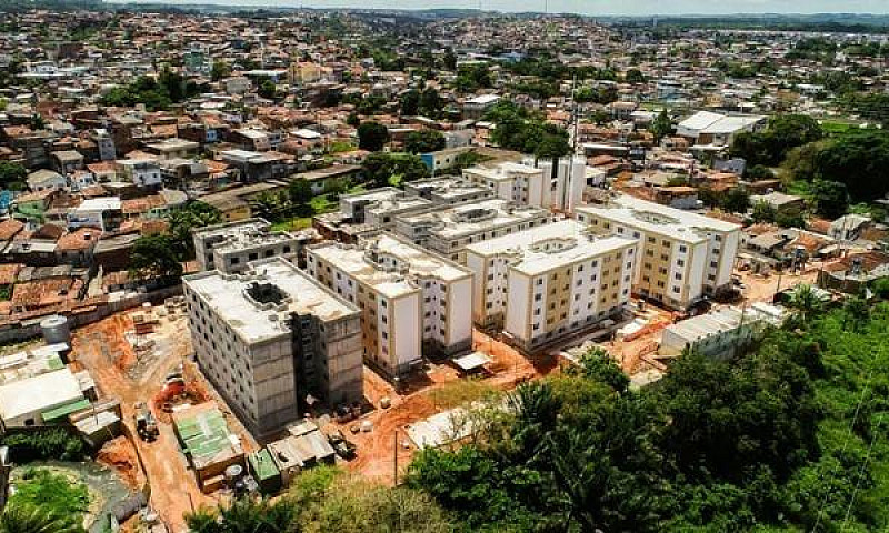 Parque Das Rosas, Te...