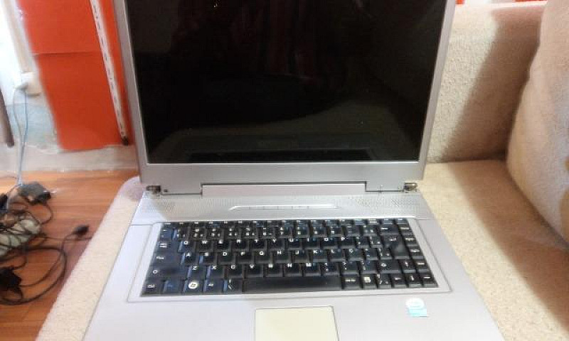 Notebook Itautec 2Gb...