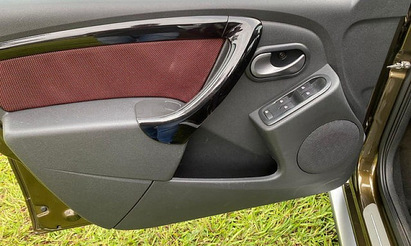 Renault Sandero Step...