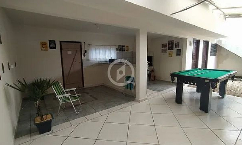 Casa À Venda No Bair...