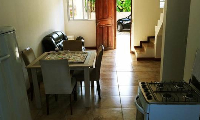 Sobrado Na Praia De ...