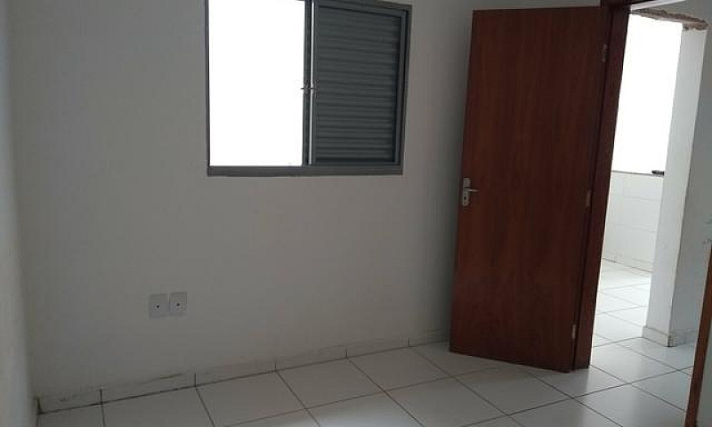 Alugo Casa No Jardim...