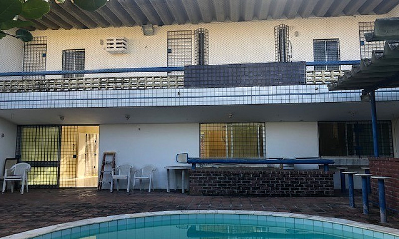 1486- Linda E Ampla ...