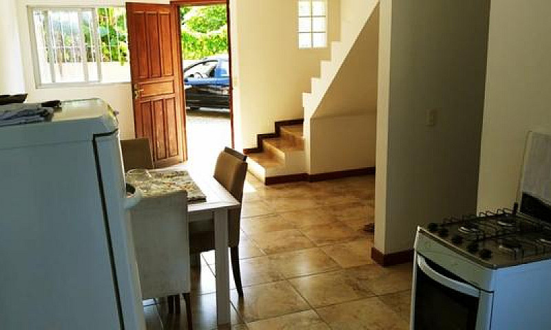 Sobrado Na Praia De ...