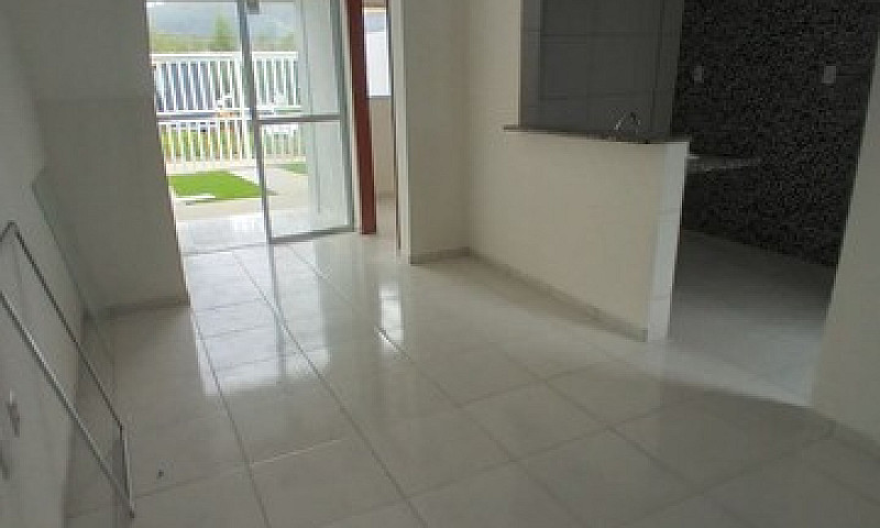 Belíssimo Privê Em B...