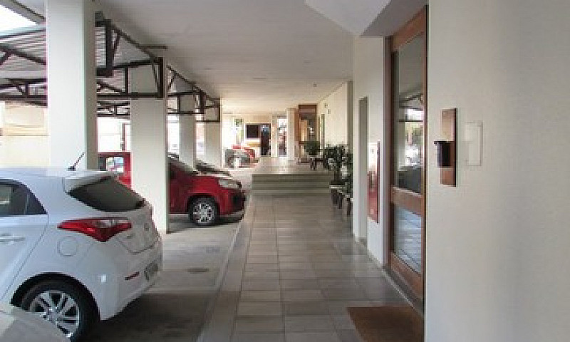 Apartamento 01 Dormi...
