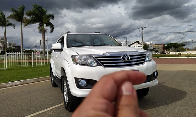 Hilux Sw4 Flex 2015/...