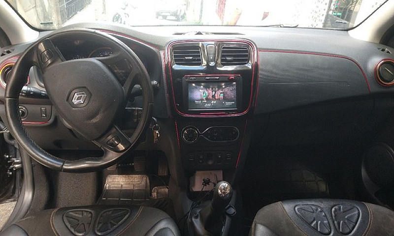 Sandero Step ...