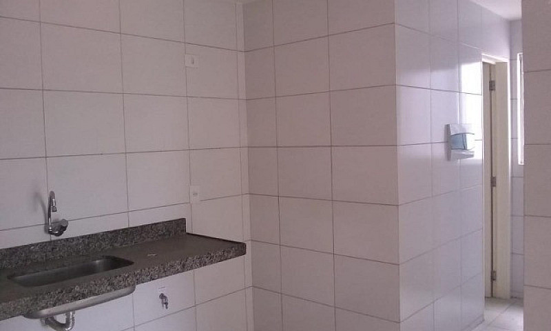 Apartamento De 03 Qu...