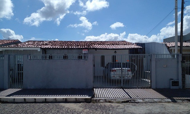 Casa Para Alugar Com...