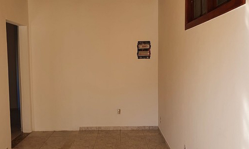 Alugo Casa Em Laranj...