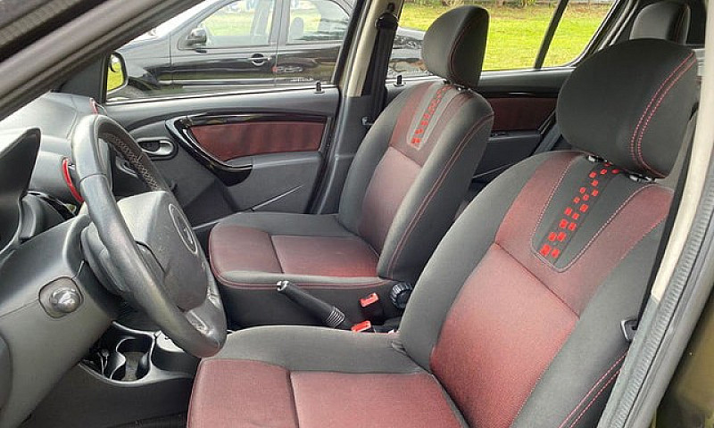 Renault Sandero Step...