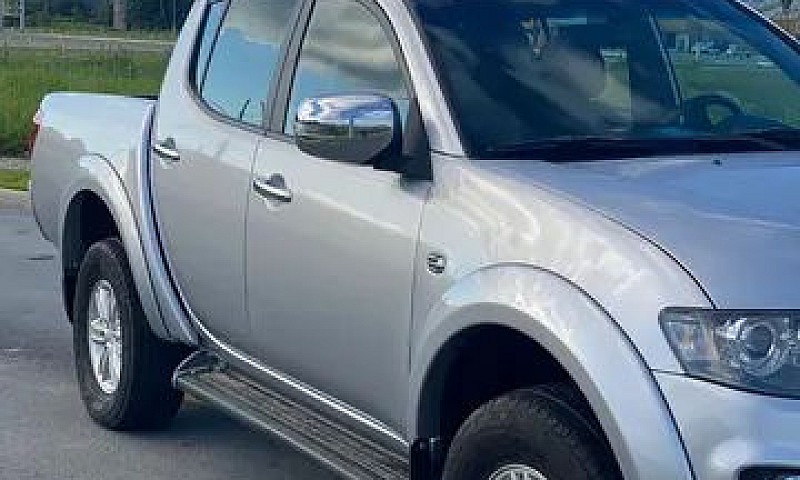 Mitsubishi L200 Trit...