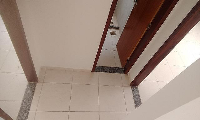 Casa No Bairro Laran...