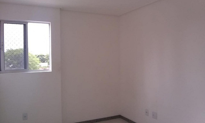 Apartamento De 03 Qu...