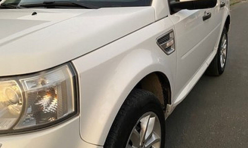 Land Rover Freelande...