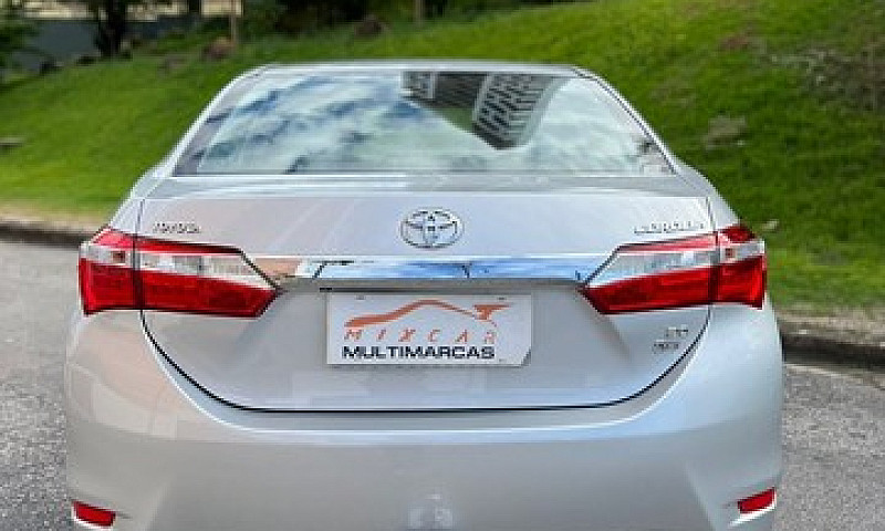 Toyota Corolla 2.0 X...