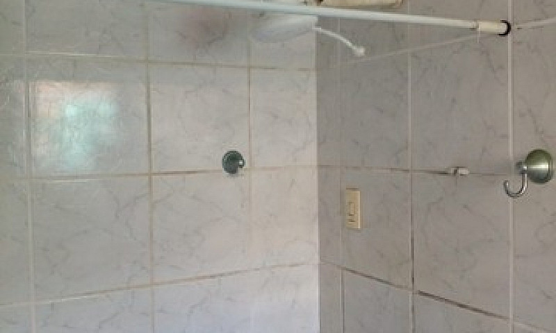 Casa Para Alugar Com...
