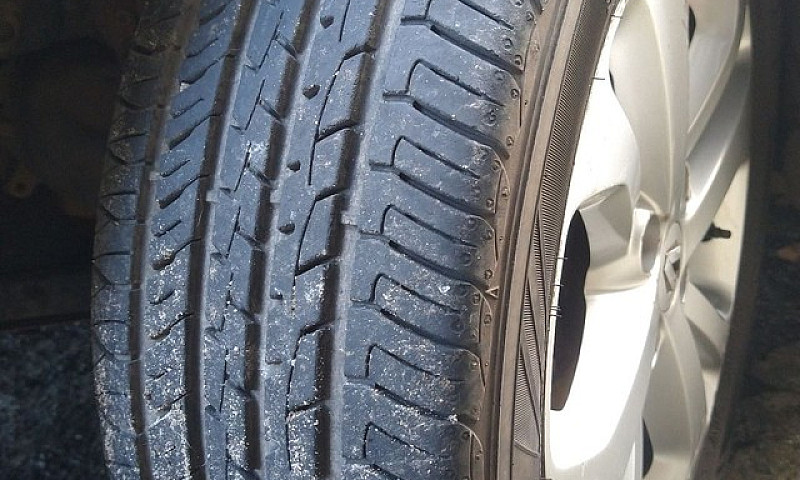 Sandero Step ...