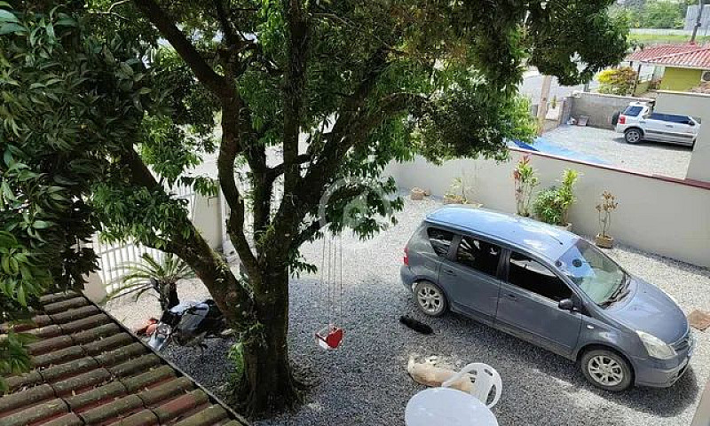 Casa À Venda No Bair...