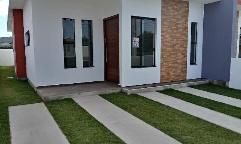 Casa 3 Quartos 90M²!...