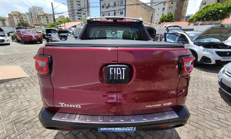 Fiat Toro Volcano 2....