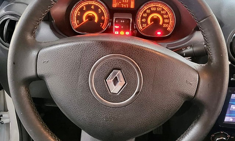 Renault Sandero Priv...