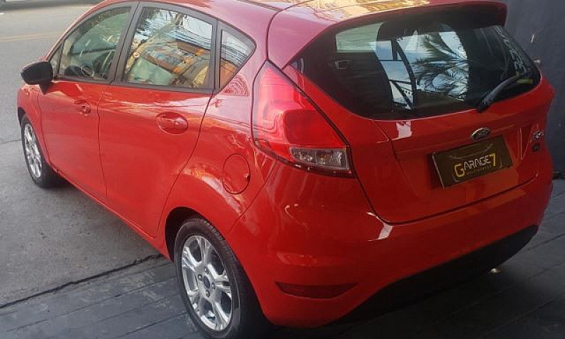 Ford Fiesta 1.5 Se H...