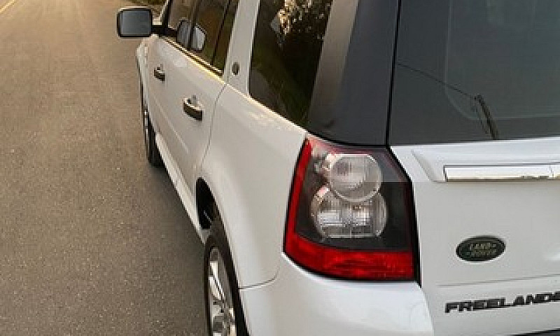 Land Rover Freelande...