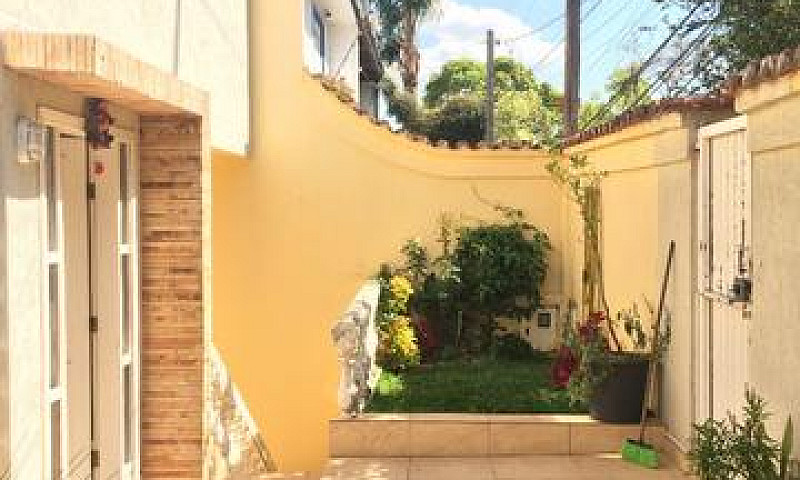 Excelente Sobrado - ...
