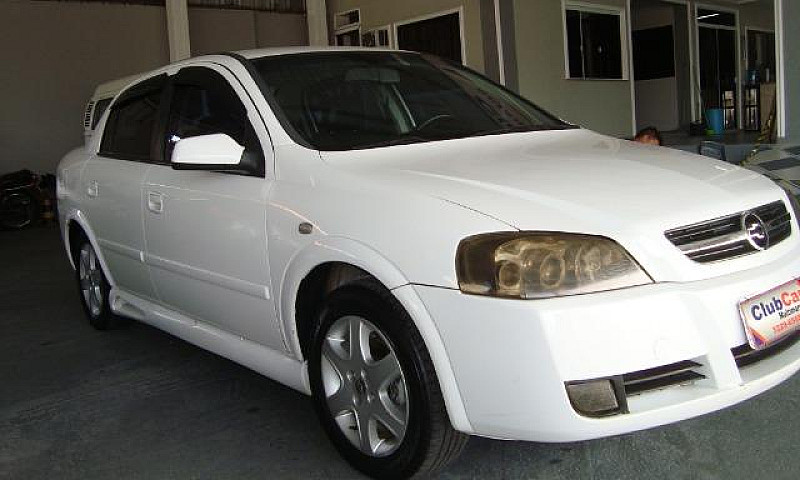 Astra Sedan Confort...