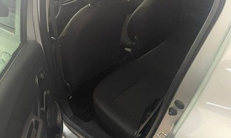 Renault Sandero Expr...