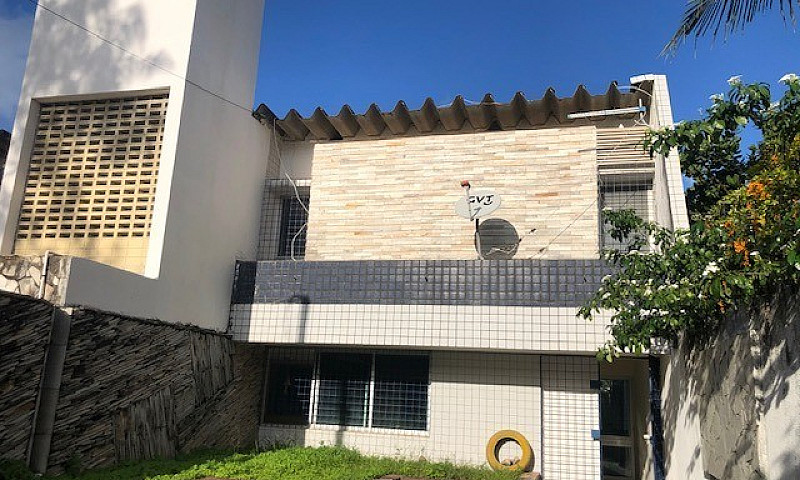 1486- Linda E Ampla ...