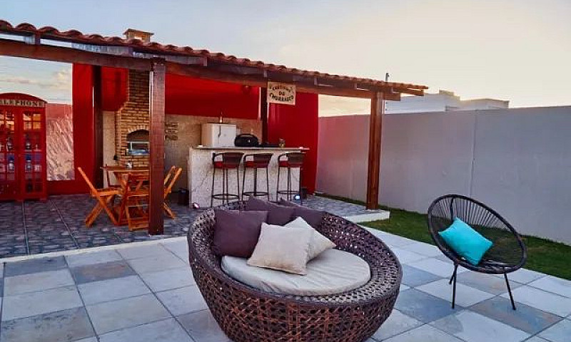 Casa Com Piscina Alu...