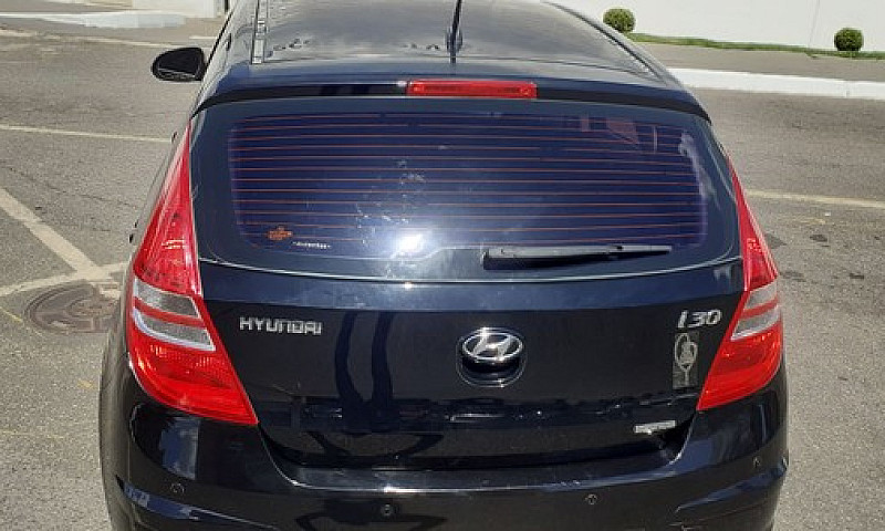 Hyundai  I30...