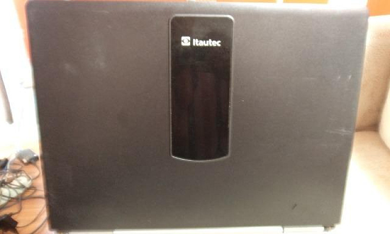 Notebook Itautec 2Gb...