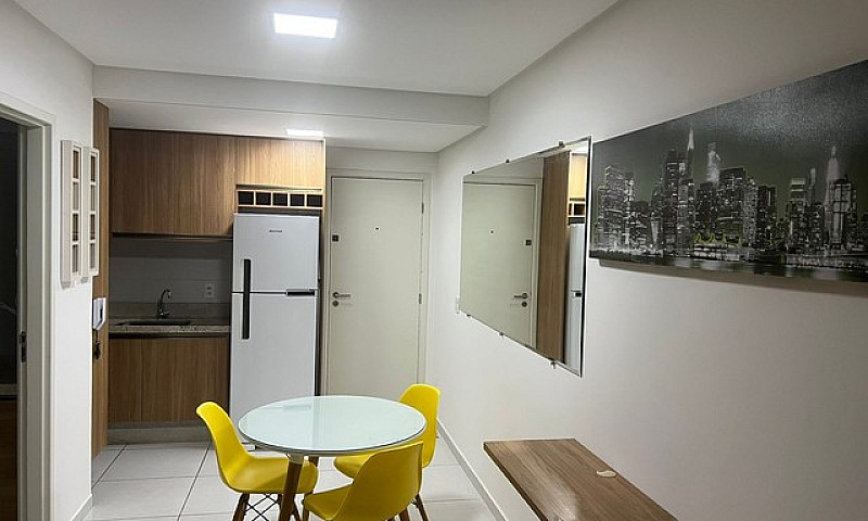 Flat Finamente Mobil...