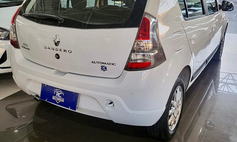 Renault Sandero Priv...