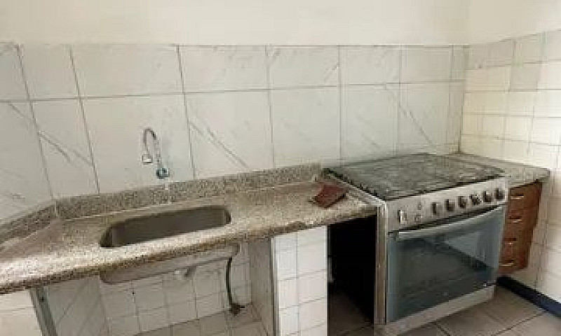 Casa Subsolo, 2 Quar...