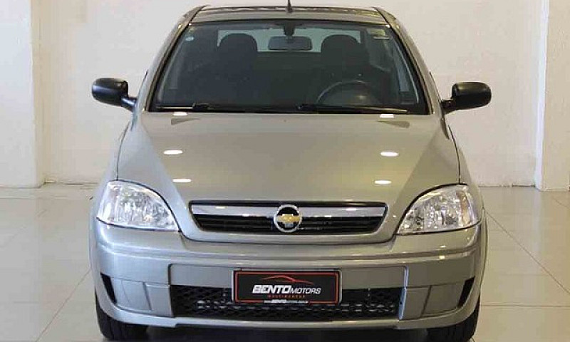 Chevrolet Corsa Seda...