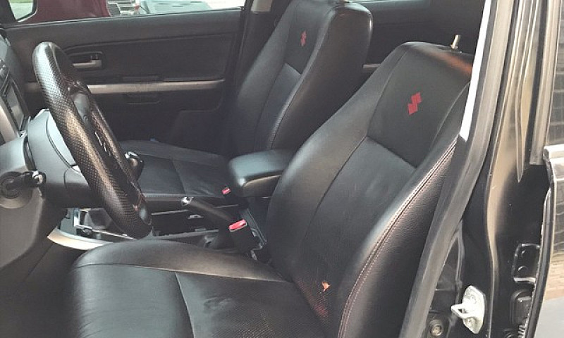 Carro Suzuki Grand V...