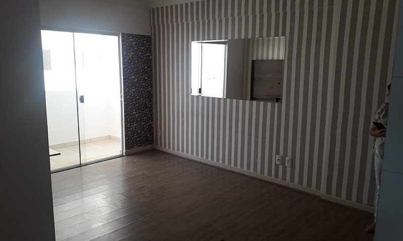 Alugo Apt 2/4 Semi M...