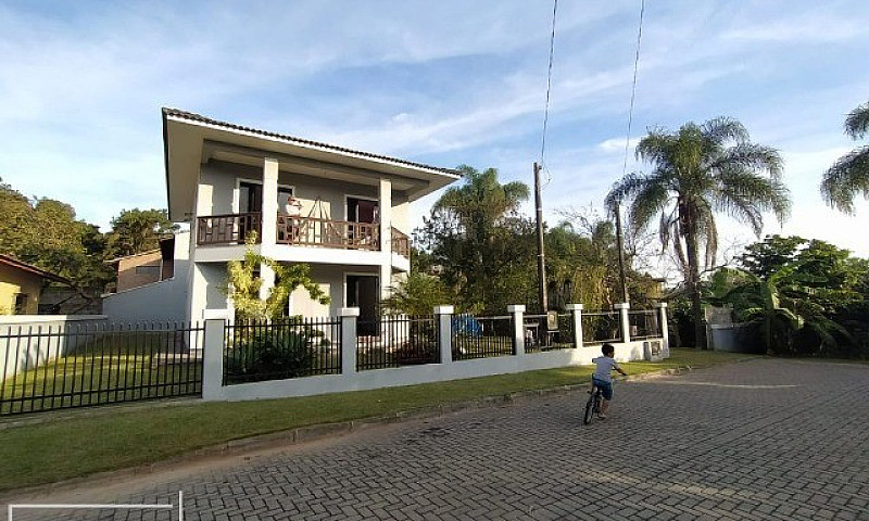 Sobrado Alto Padrão ...
