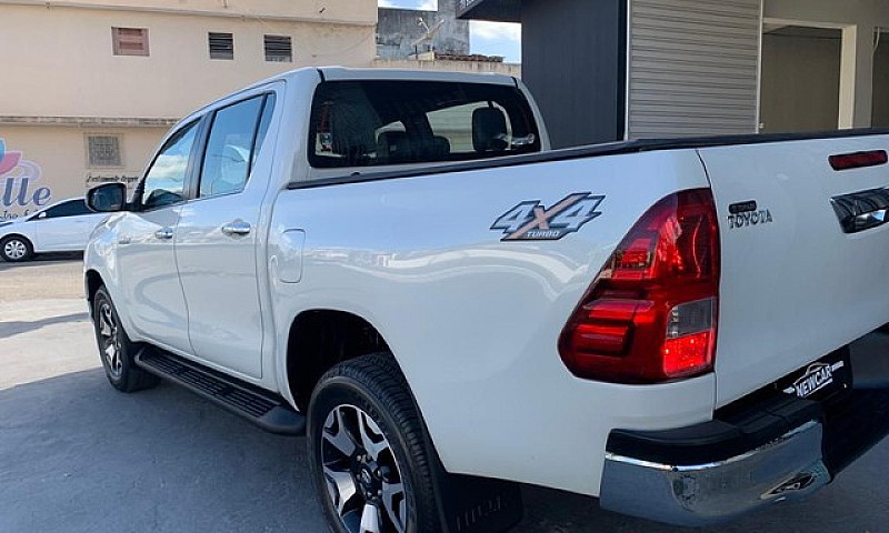 Hilux Srx 2020 Branc...