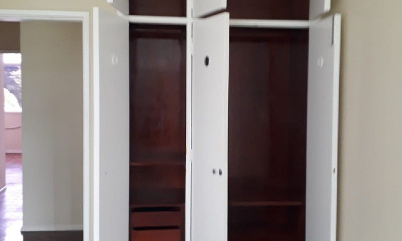 Aluga-Se Apartamento...